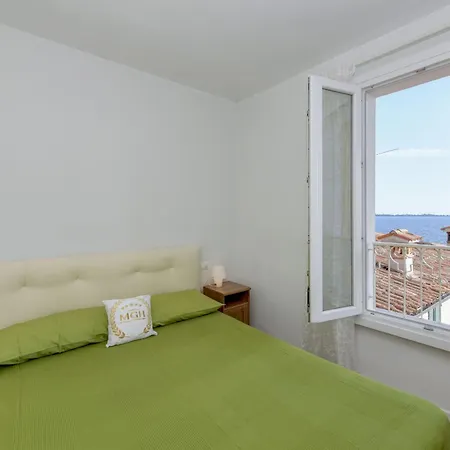 Apartman Mgh - View Terrace Gardone *